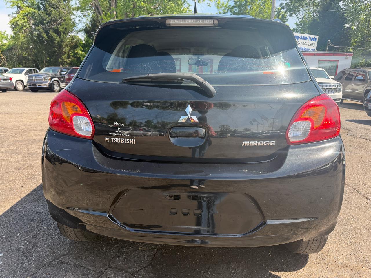 Mitsubishi Mirage ES 2015