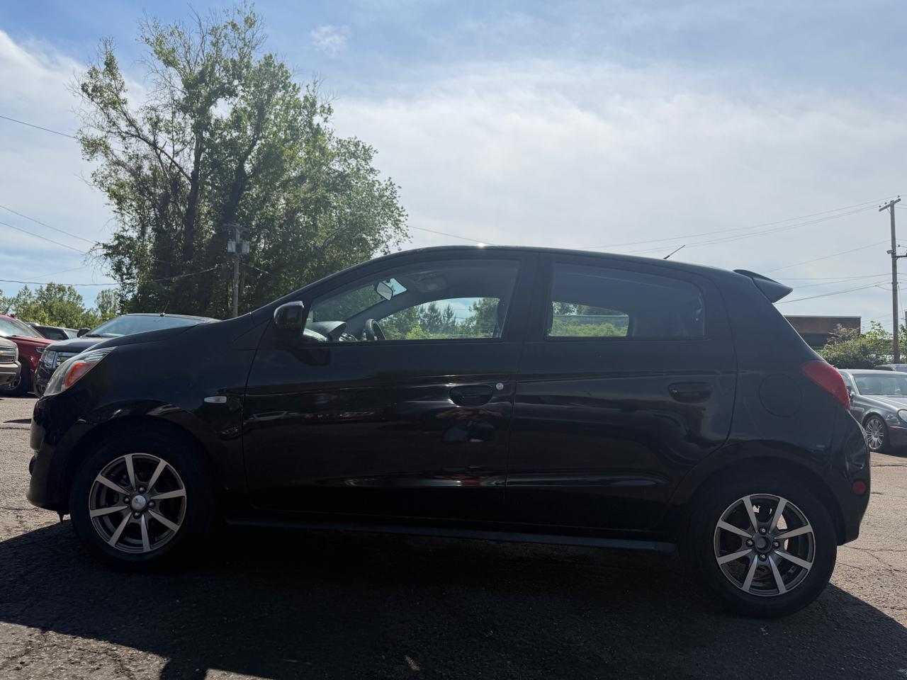 Mitsubishi Mirage ES 2015