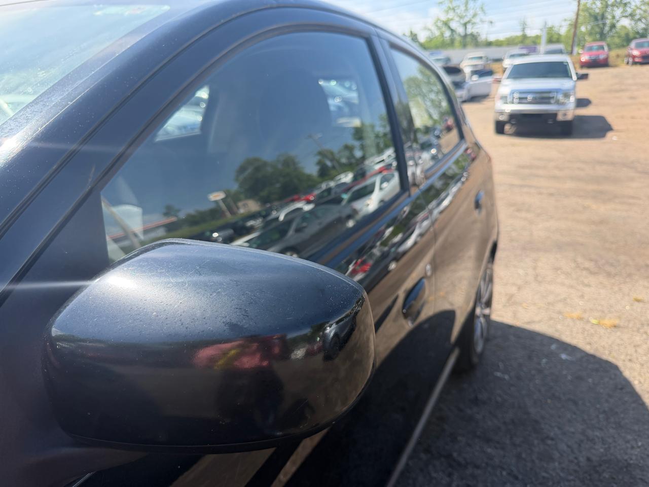 Mitsubishi Mirage ES 2015