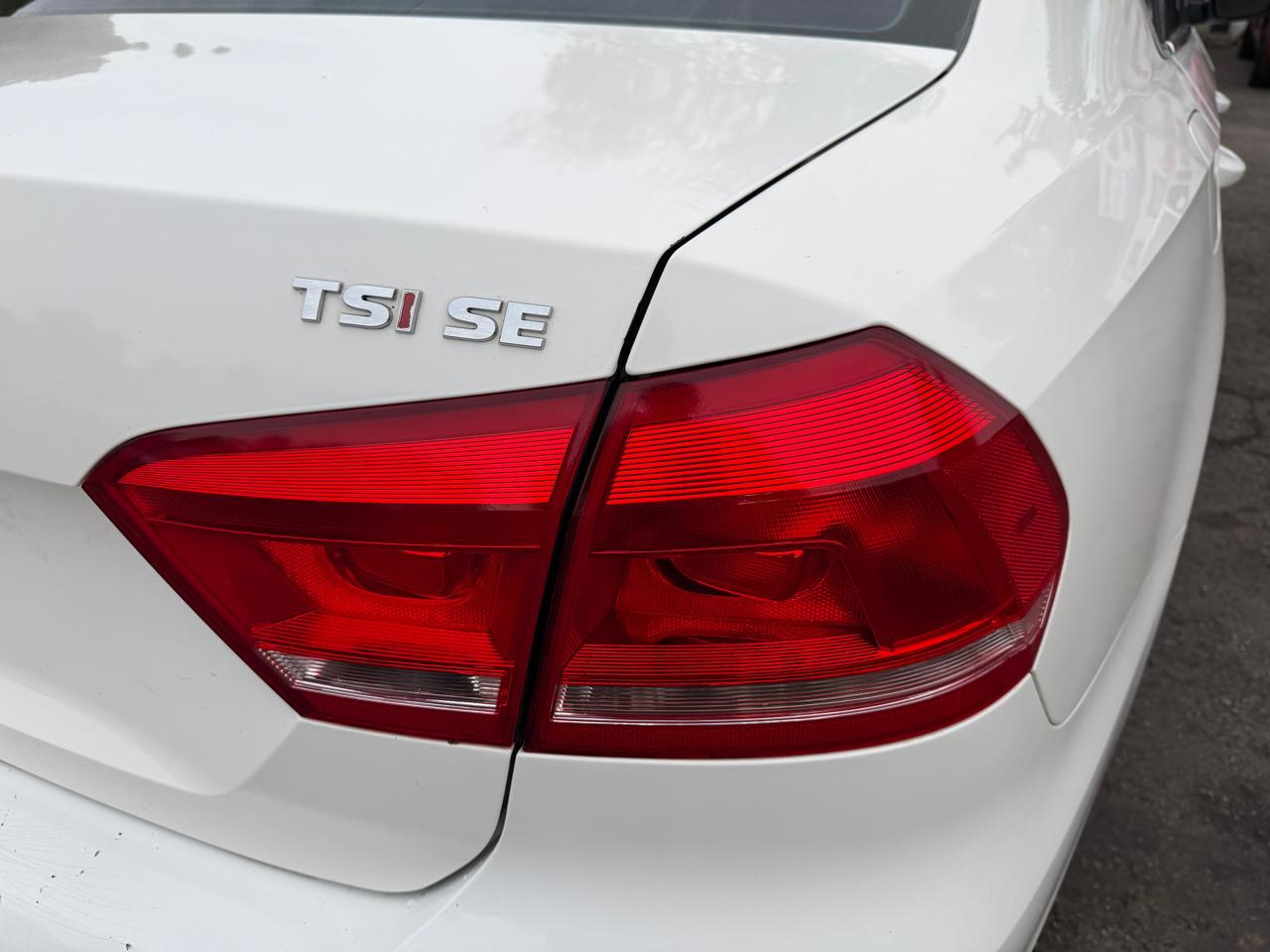 Volkswagen Passat SE 2014