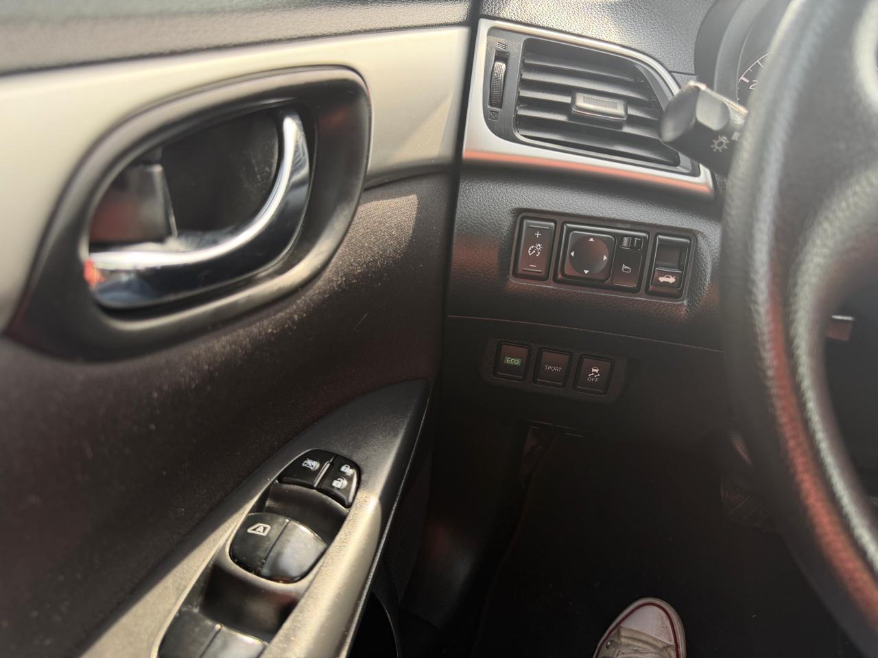 Nissan Sentra S 6MT 2017