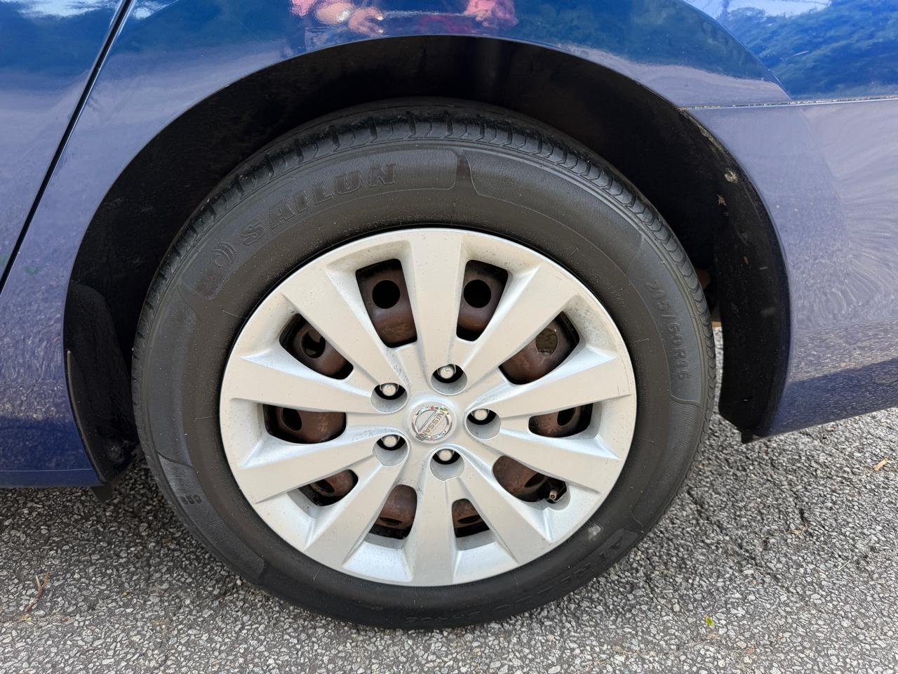 Nissan Sentra S 6MT 2017