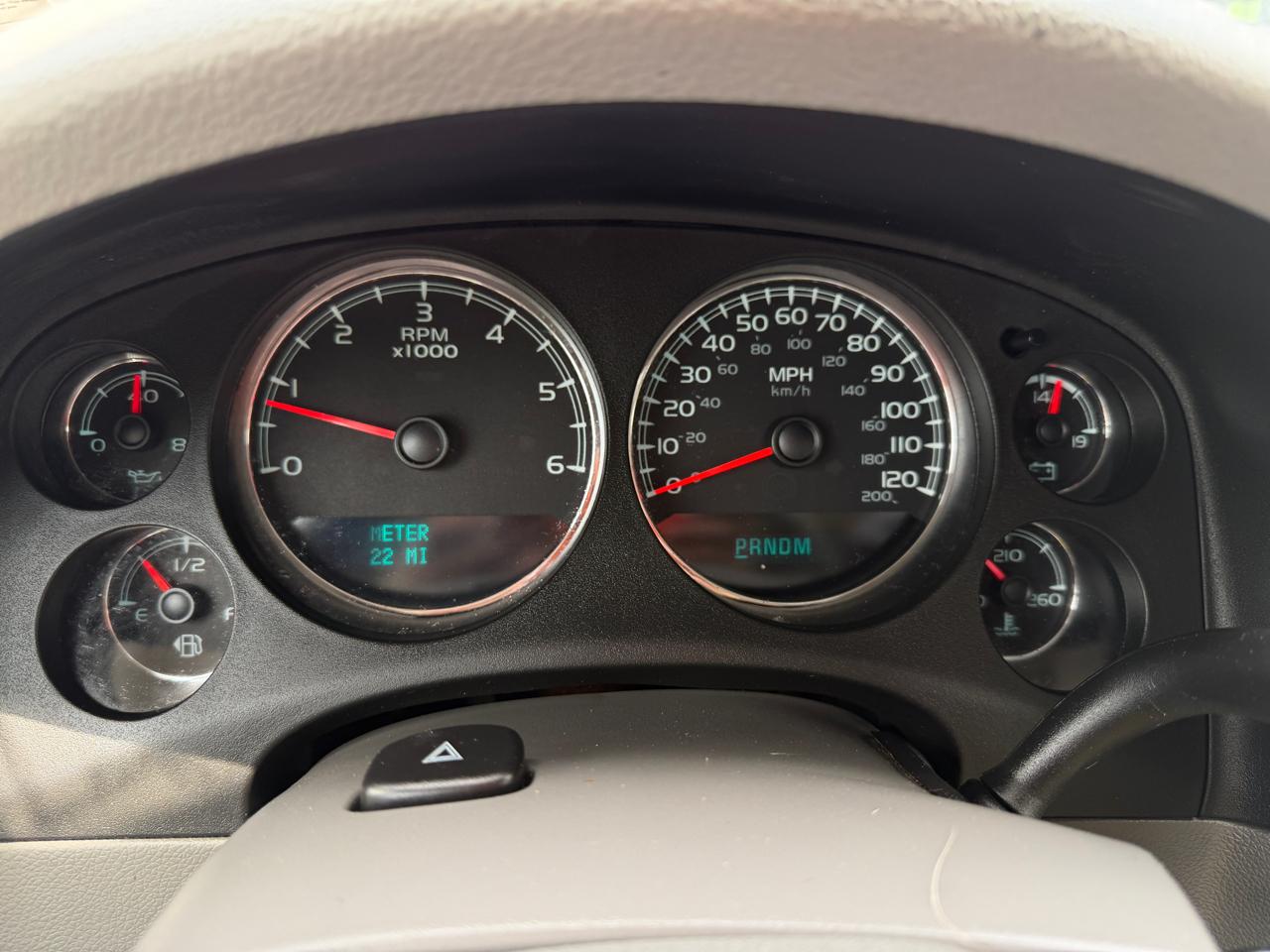 Chevrolet Avalanche LT 4WD 2011