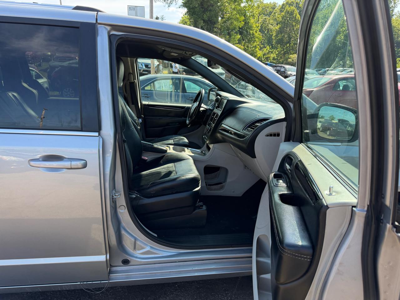 Dodge Grand Caravan SXT 2018