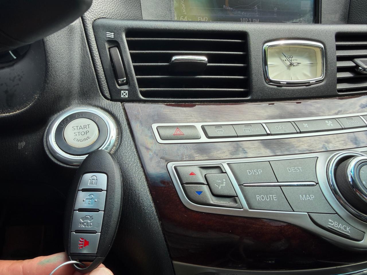 Infiniti M 37x 2012
