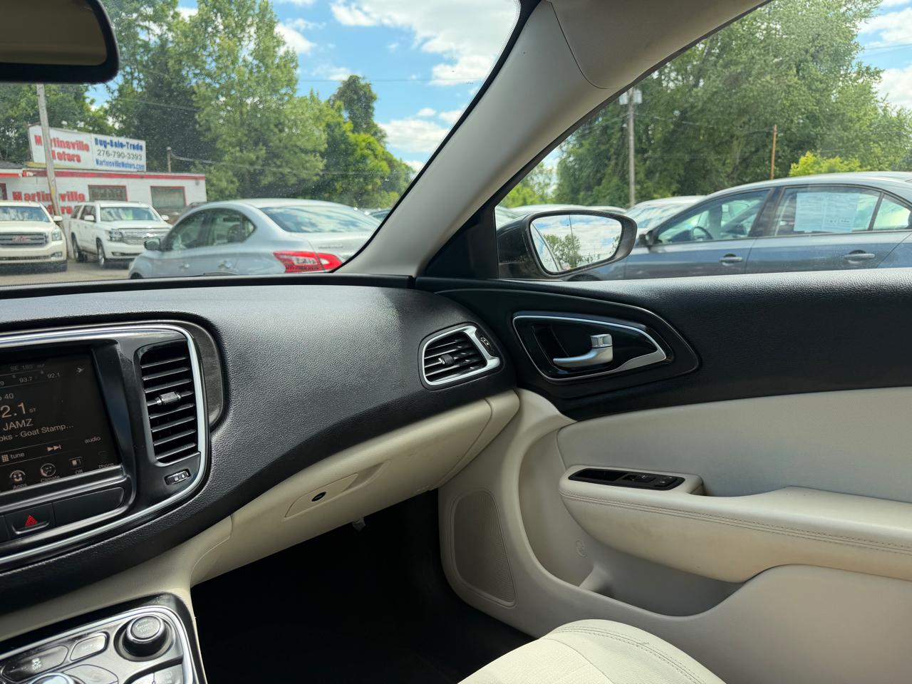Chrysler 200 Limited 2015