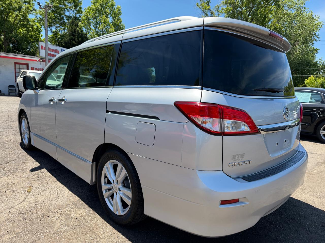 Nissan Quest SL 2011