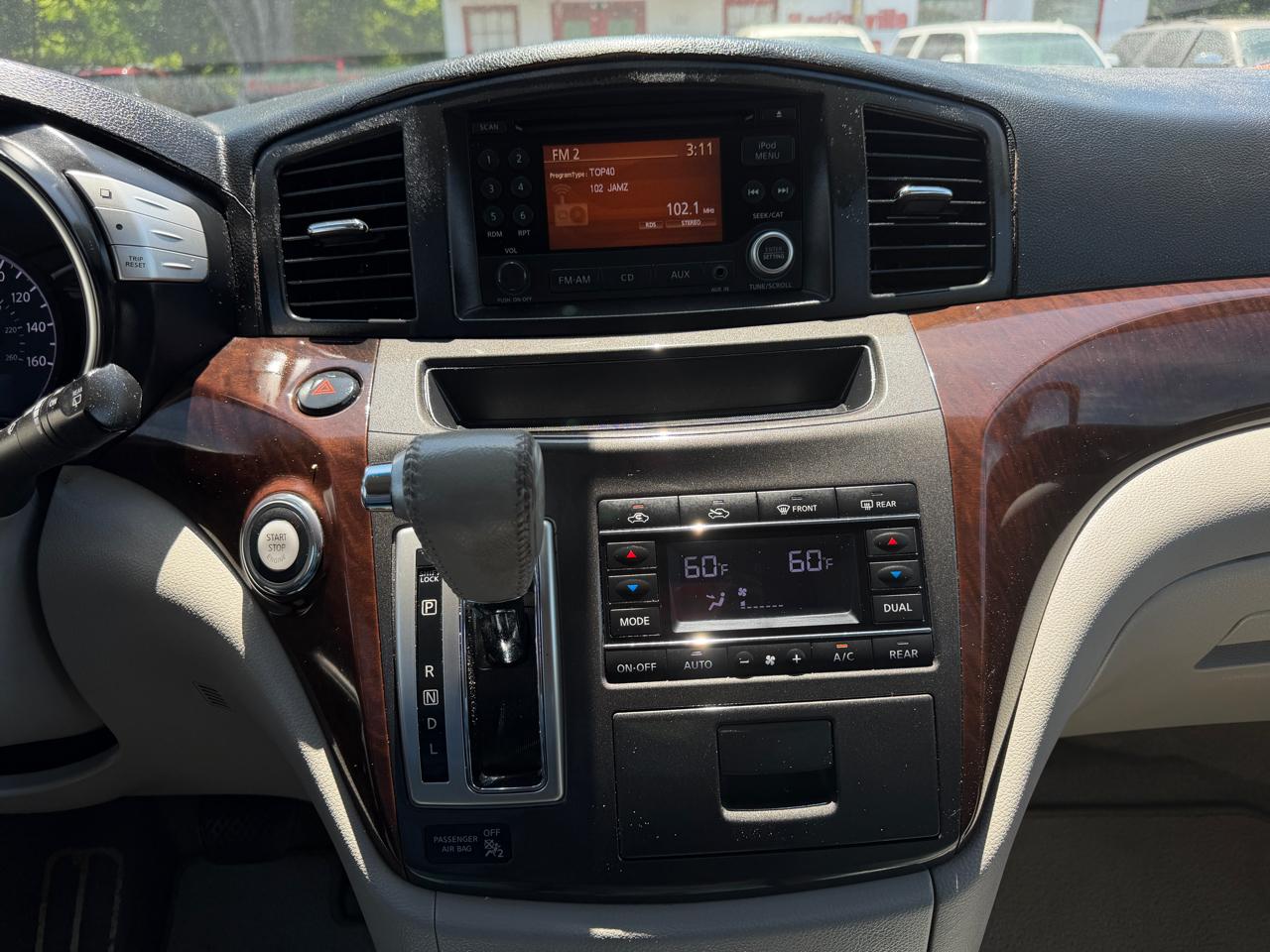 Nissan Quest SL 2011