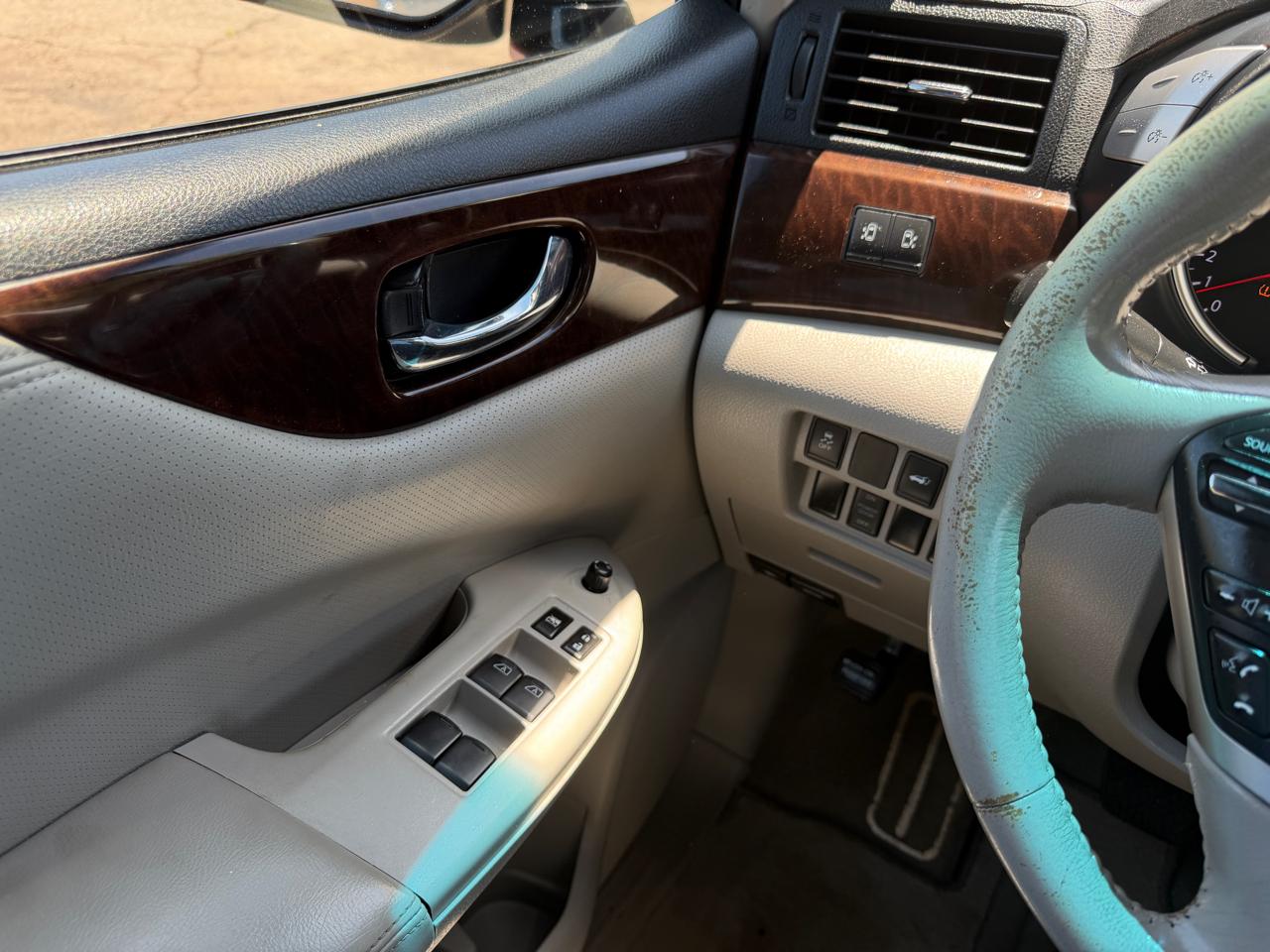 Nissan Quest SL 2011