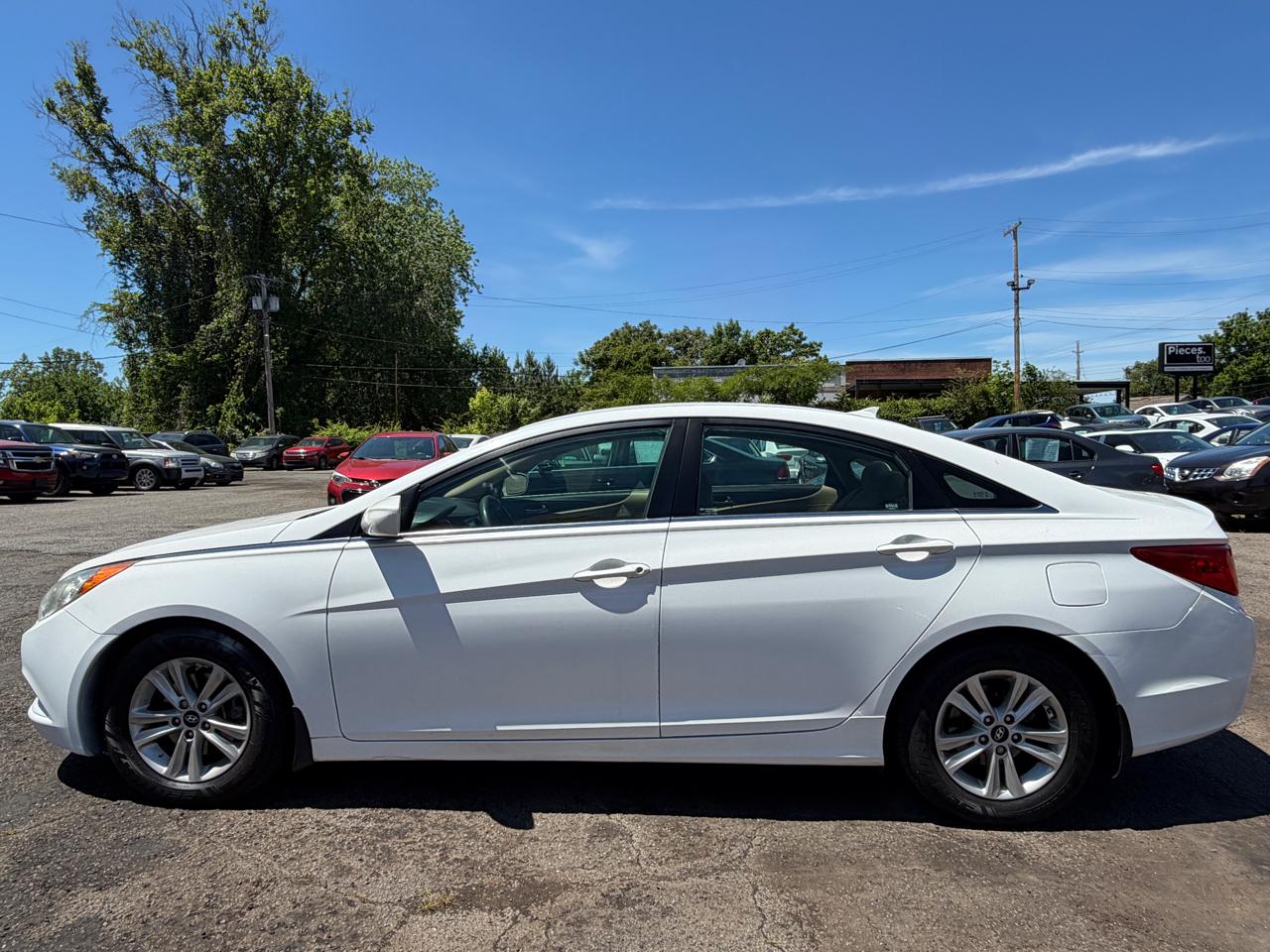 Hyundai Sonata GLS 2013