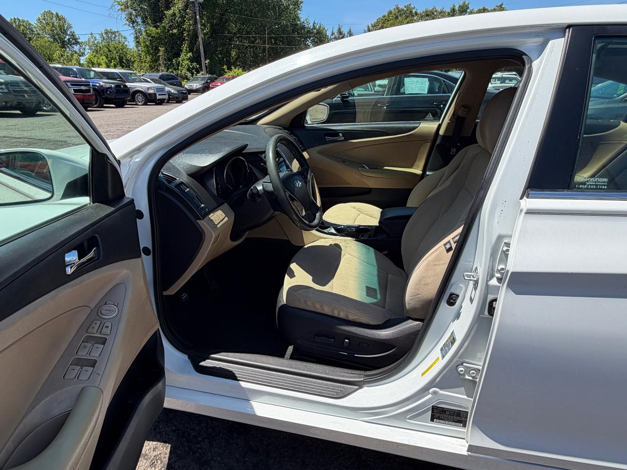 Hyundai Sonata GLS 2013