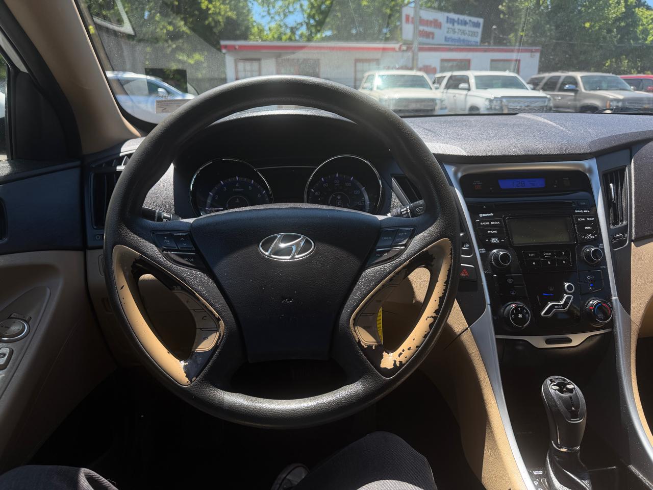 Hyundai Sonata GLS 2013