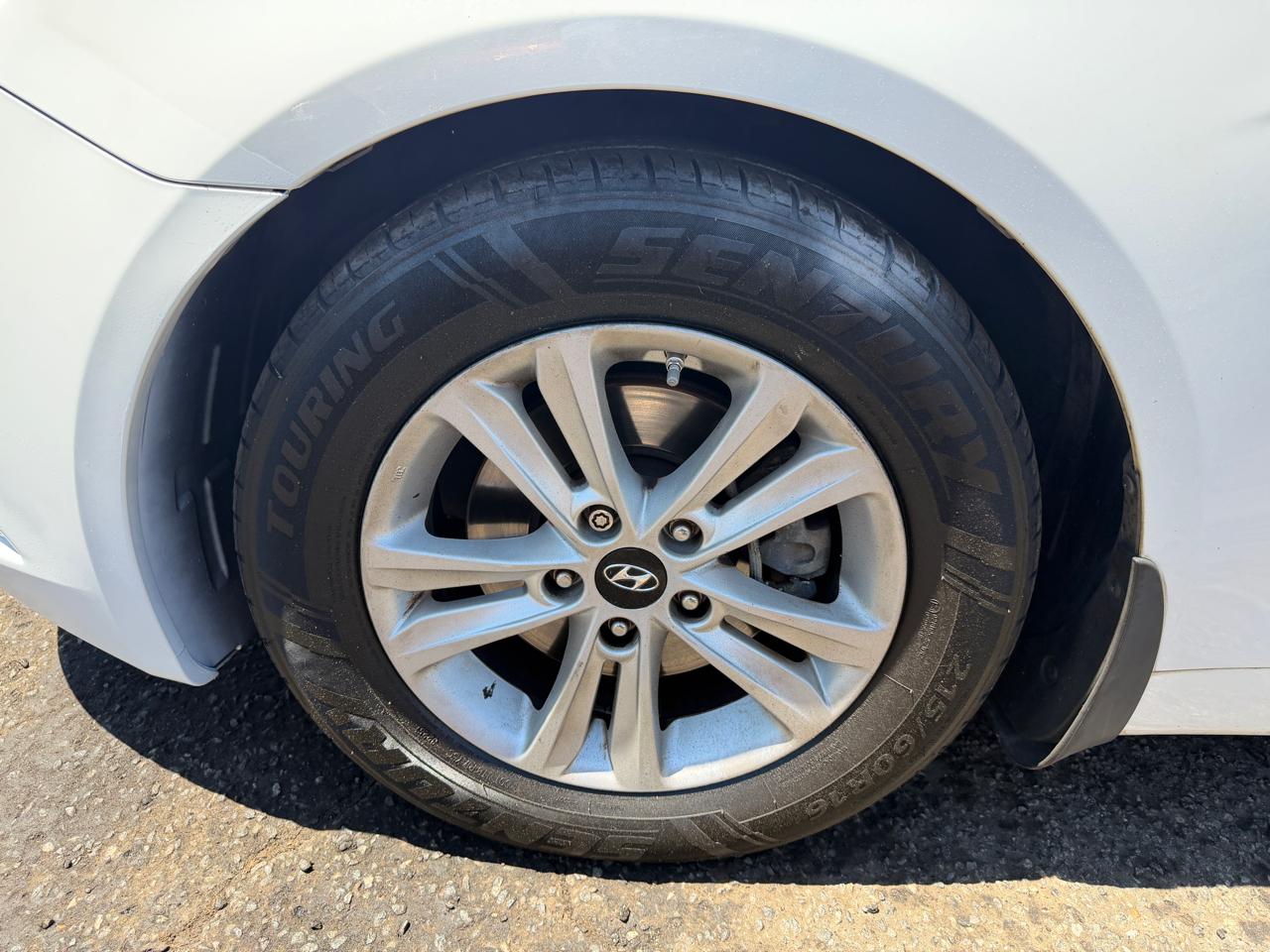 Hyundai Sonata GLS 2013