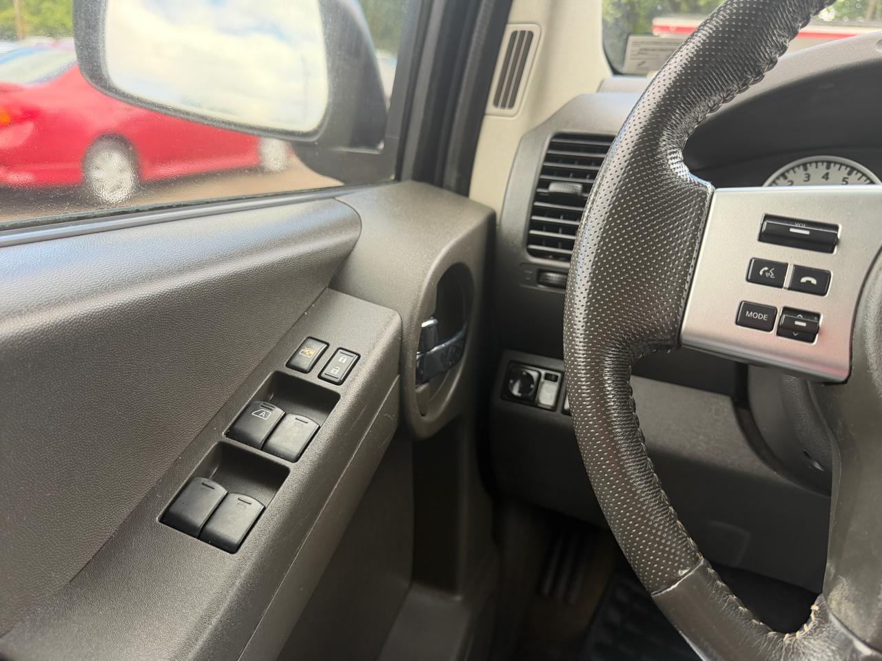 Nissan Xterra Pro-4X 4WD 2013