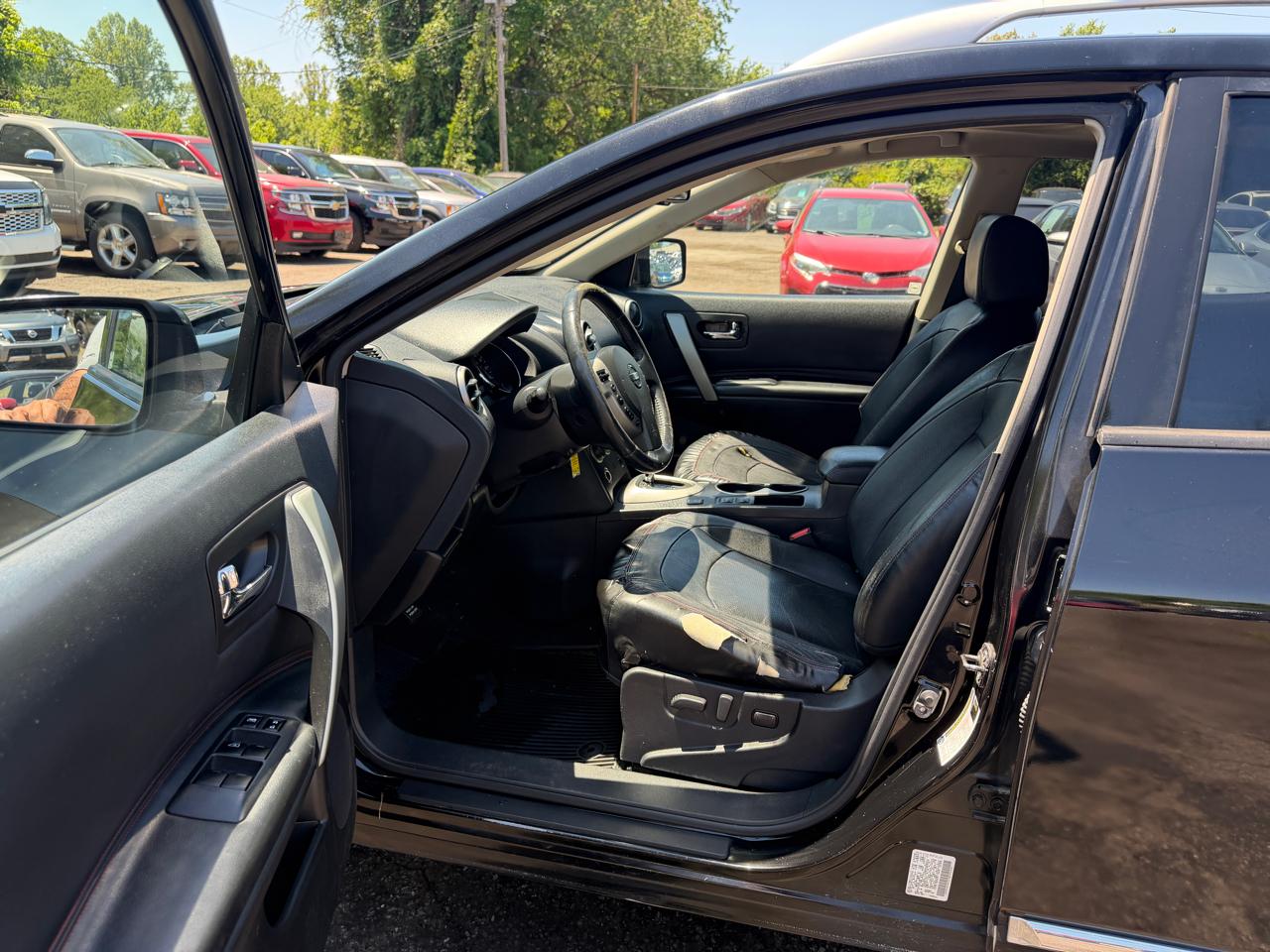 Nissan Rogue SL 2012