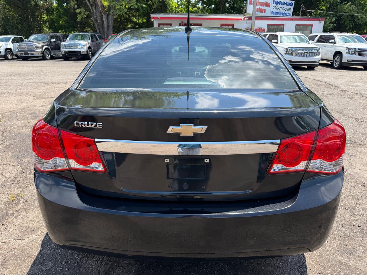 Chevrolet Cruze LS Auto 2013