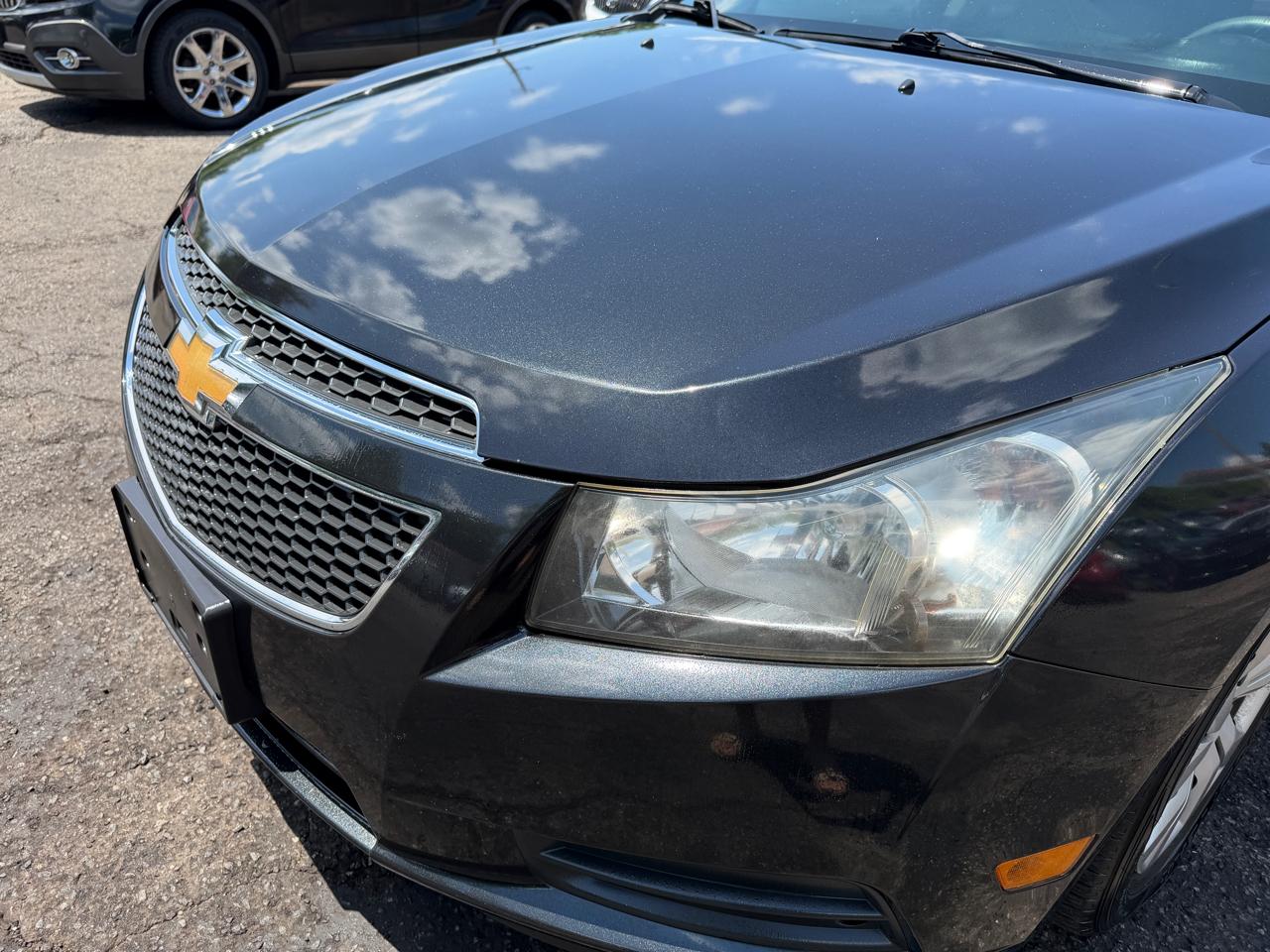 Chevrolet Cruze LS Auto 2013