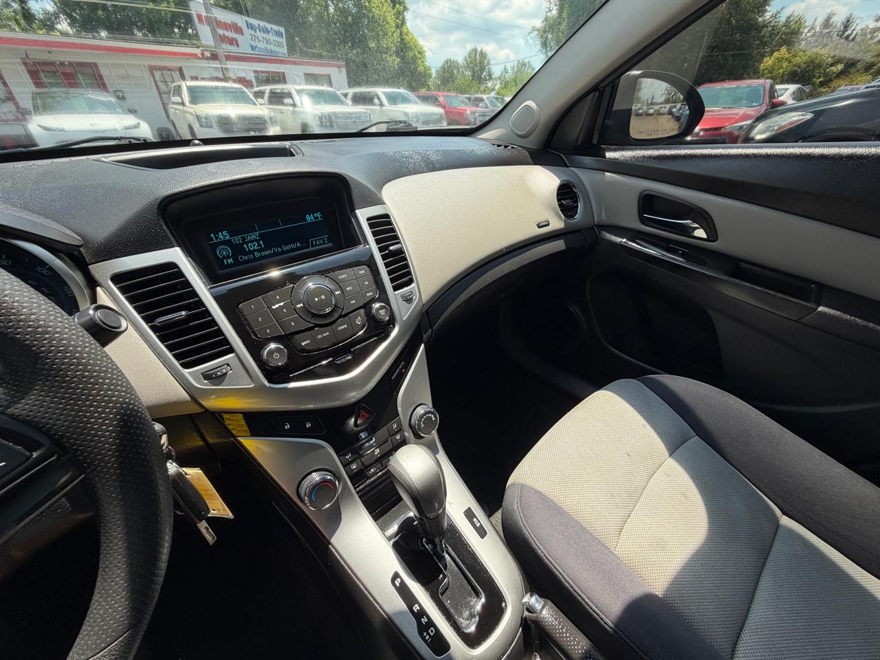 Chevrolet Cruze LS Auto 2013
