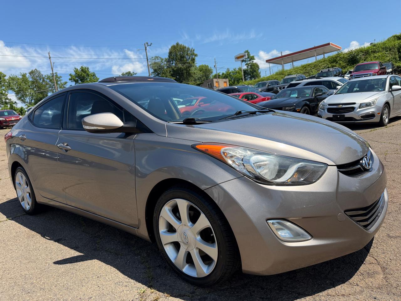Hyundai Elantra Limited 2012