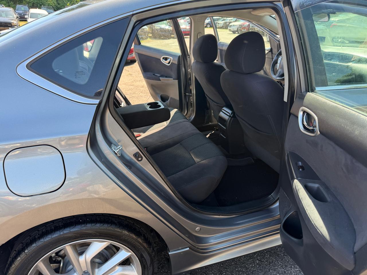 Nissan Sentra SR 2015
