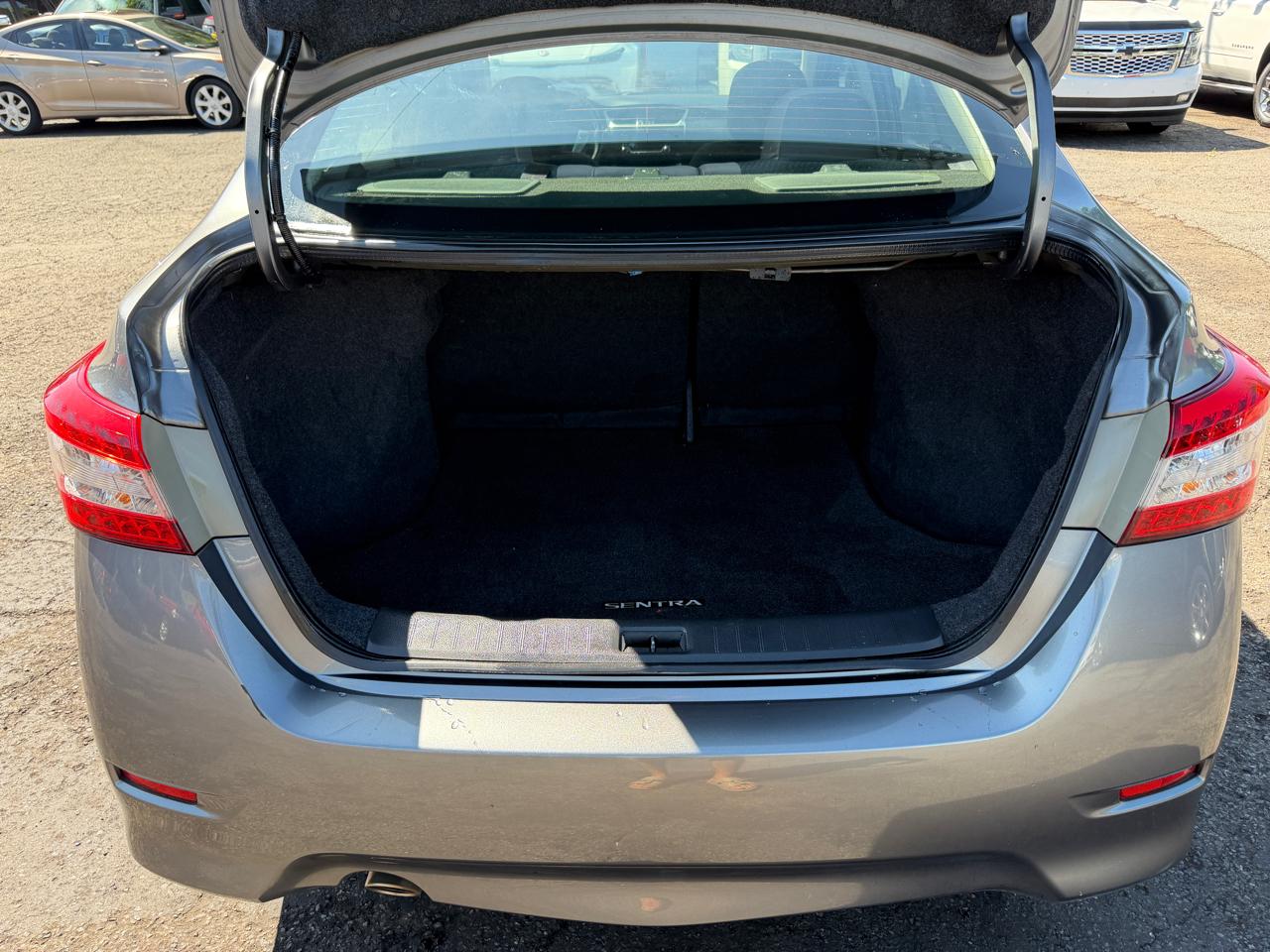 Nissan Sentra SR 2015