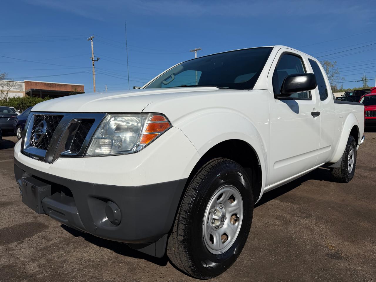 Nissan Frontier  2015