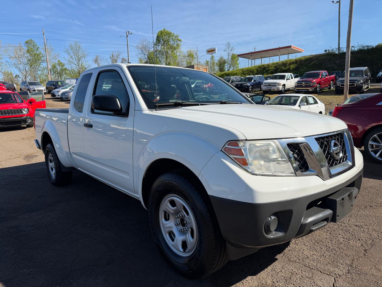 Nissan Frontier  2015