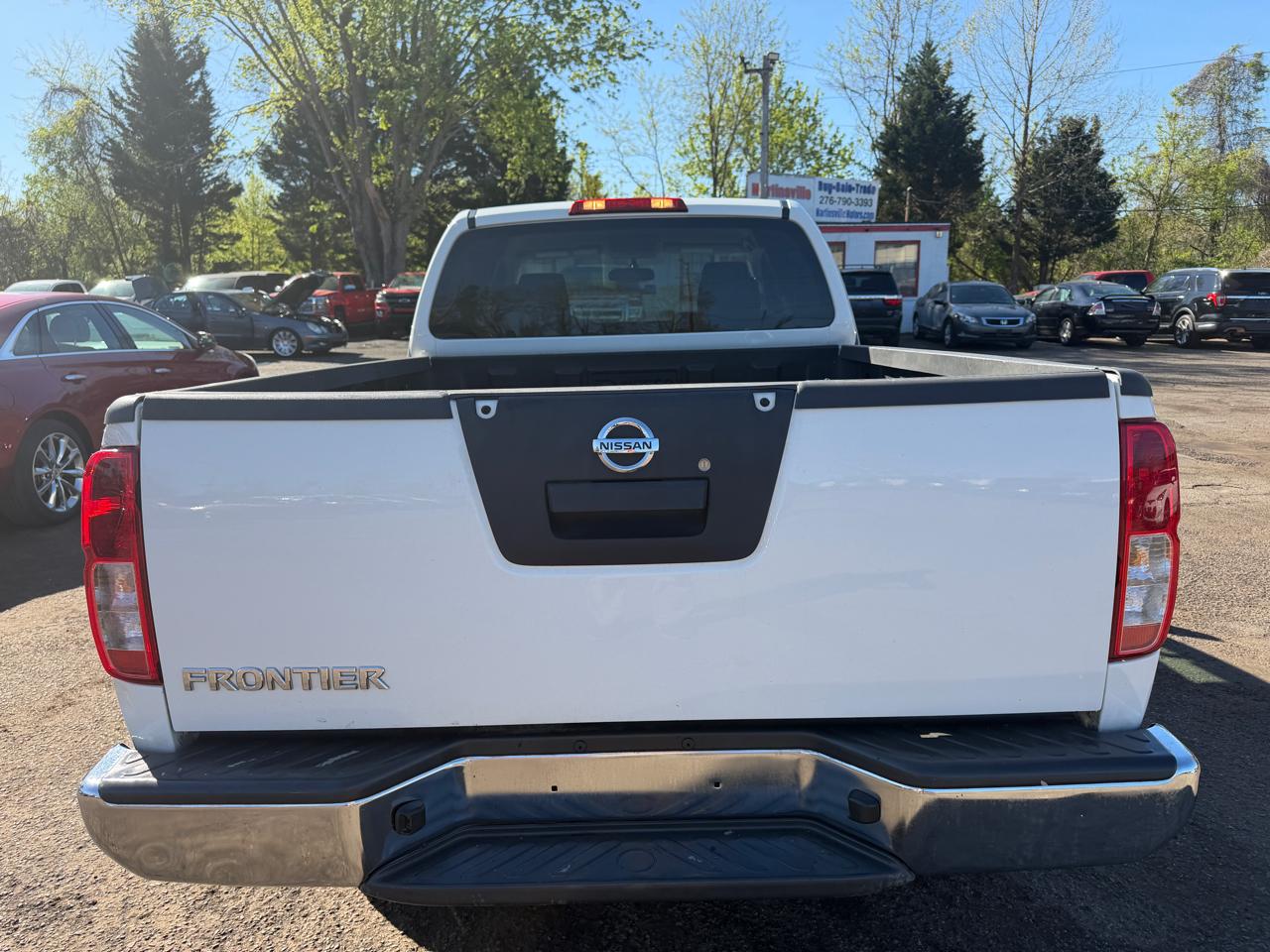 Nissan Frontier  2015