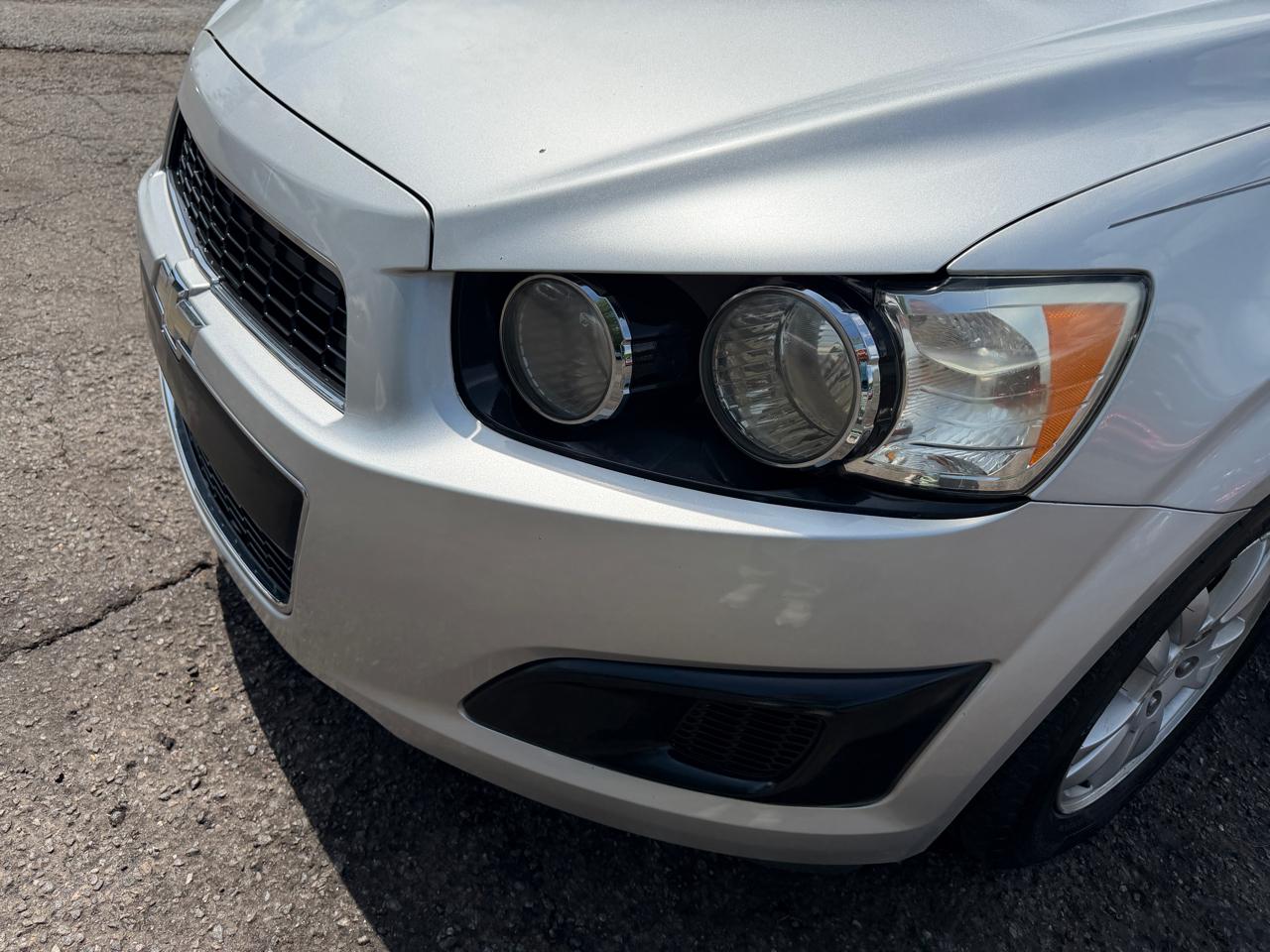 Chevrolet Sonic LT Auto Sedan 2013