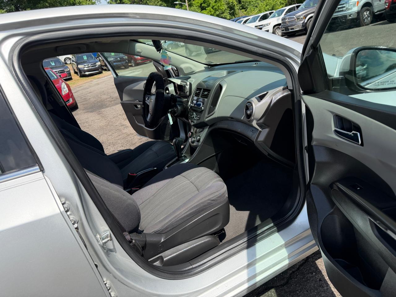 Chevrolet Sonic LT Auto Sedan 2013