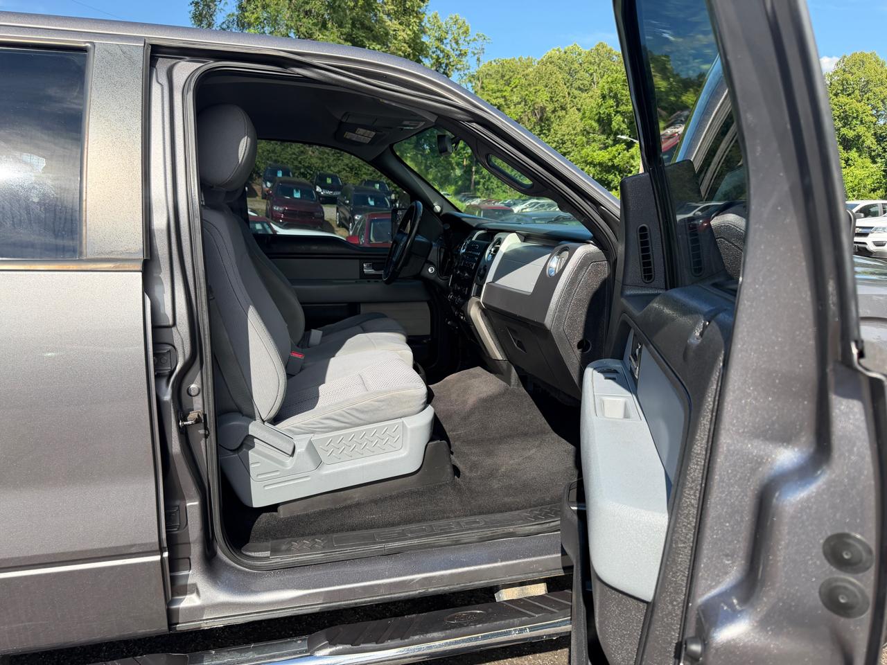 Ford F-150  2012