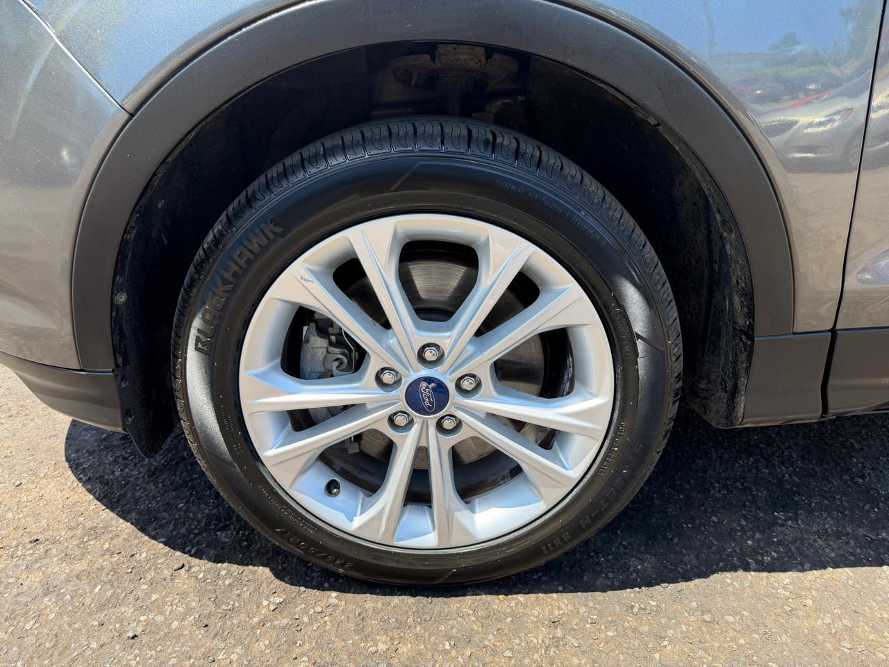 Ford Escape SE 4WD 2017