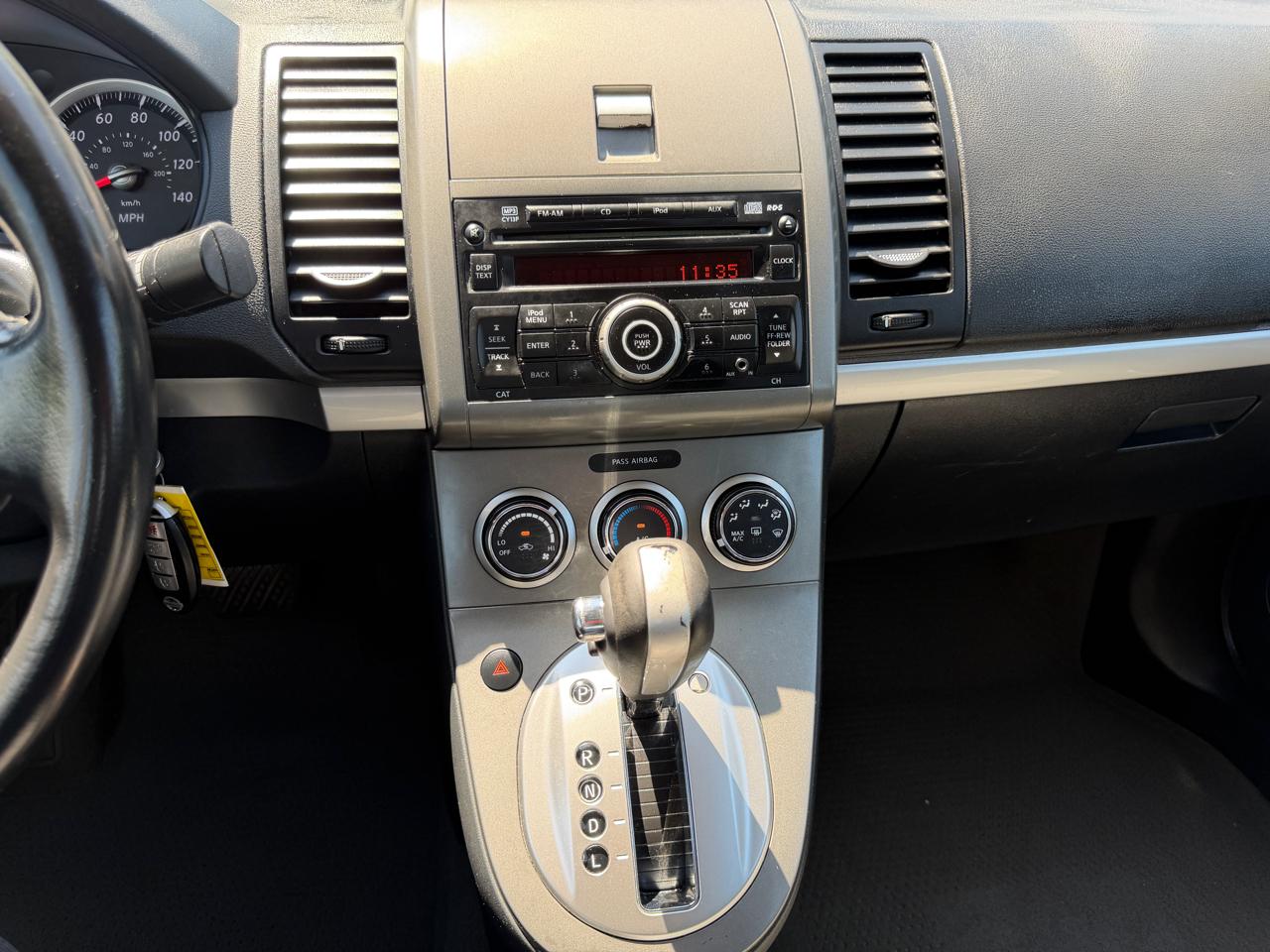 Nissan Sentra 2.0 SL 2010