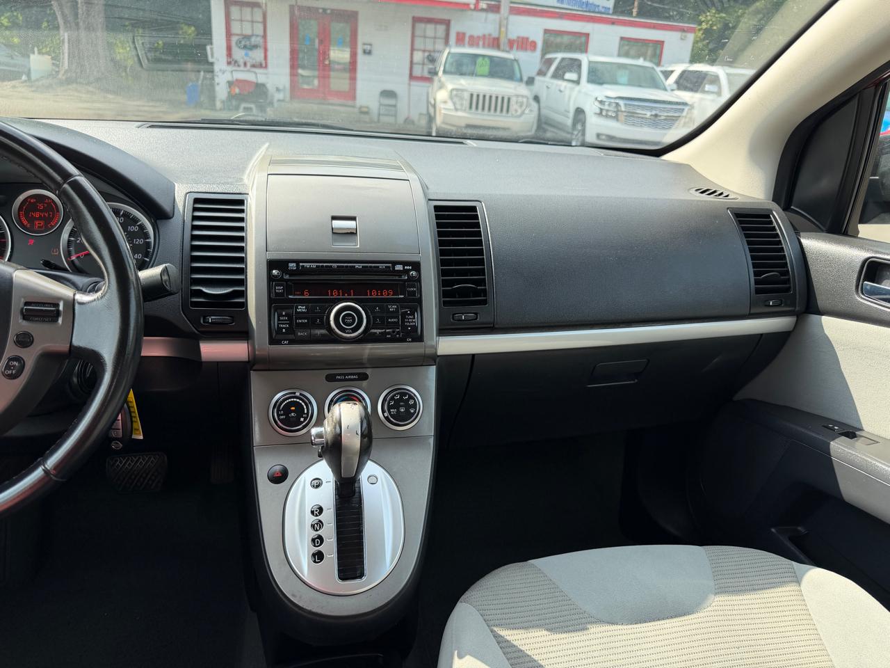 Nissan Sentra 2.0 SL 2010