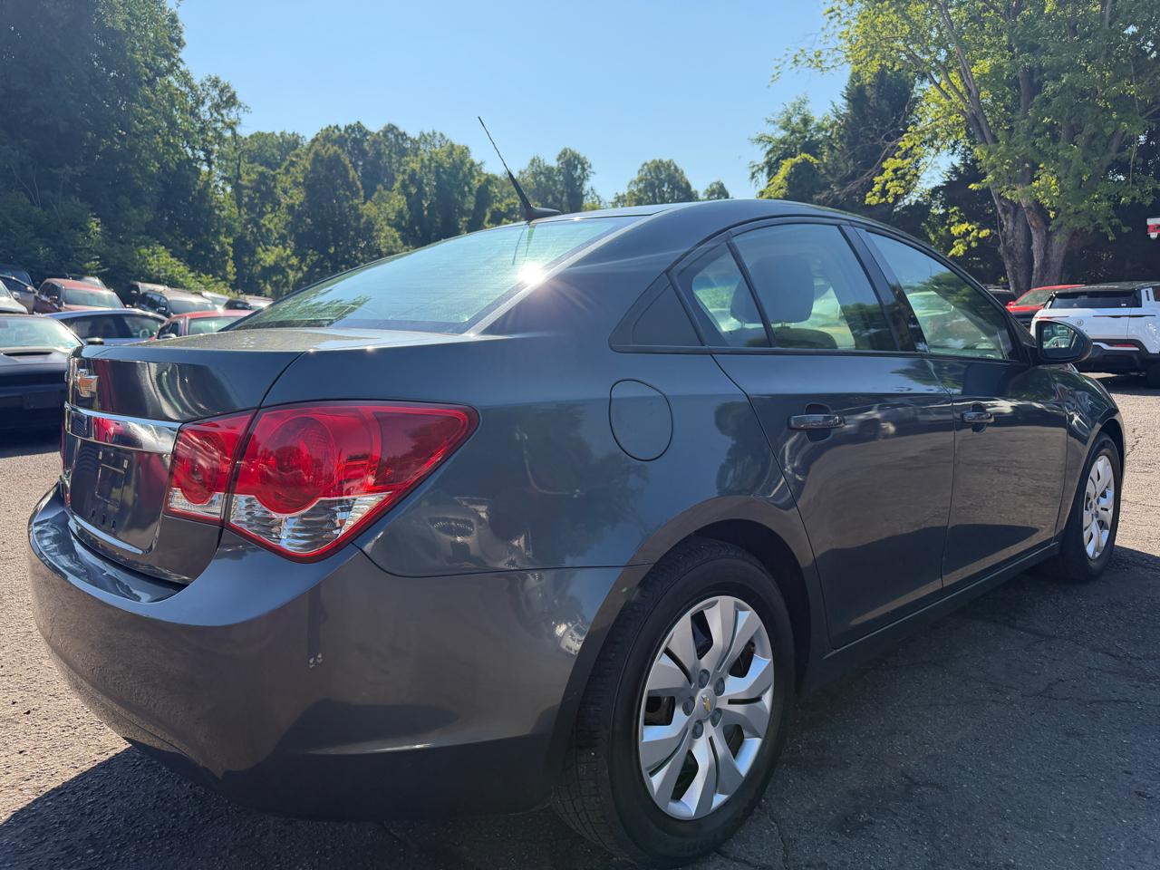 Chevrolet Cruze LS Auto 2013