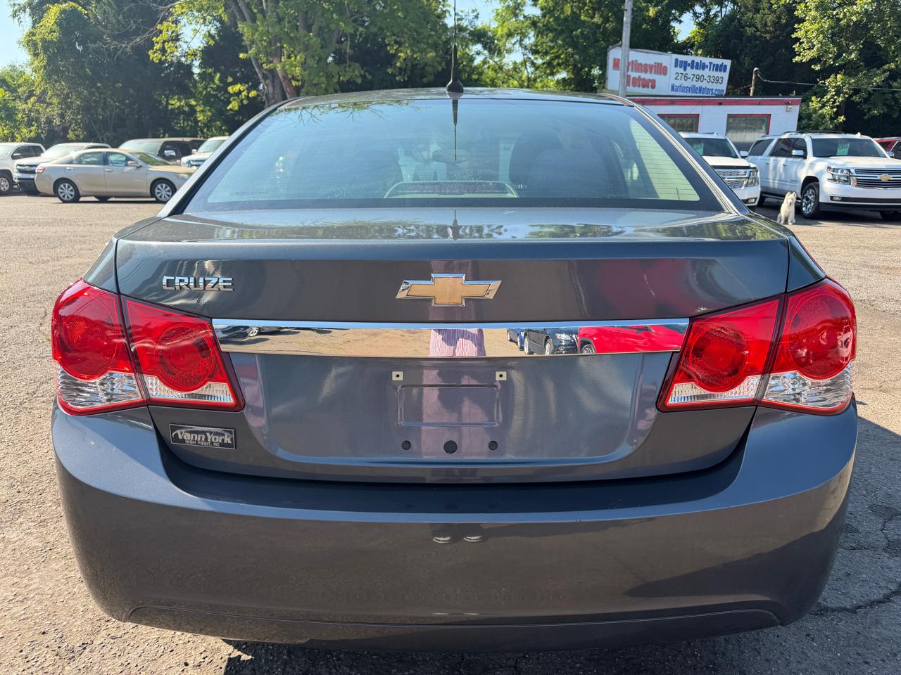 Chevrolet Cruze LS Auto 2013