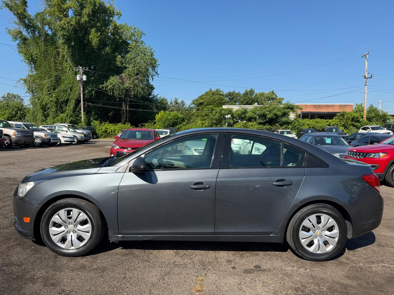 Chevrolet Cruze LS Auto 2013