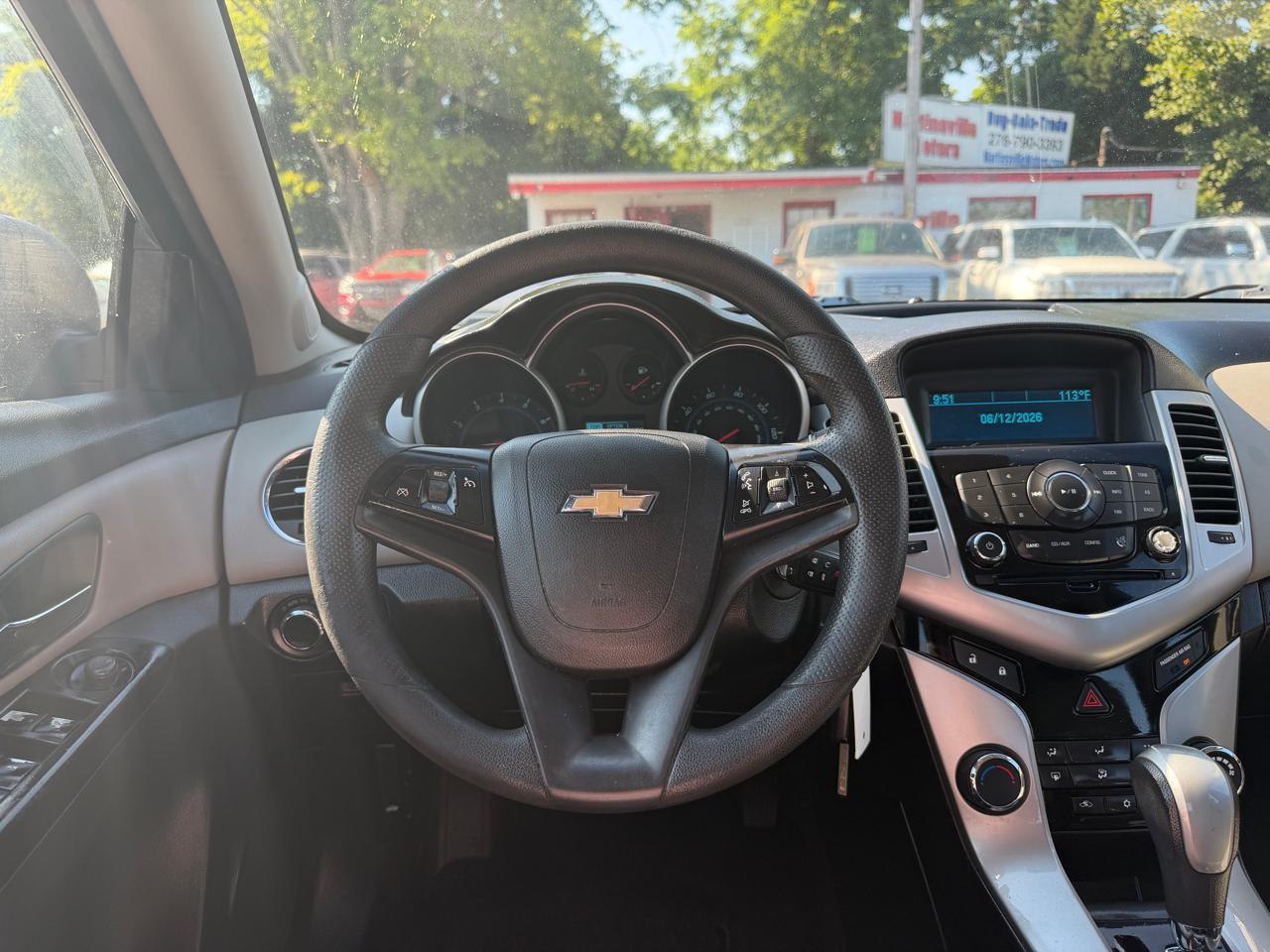 Chevrolet Cruze LS Auto 2013