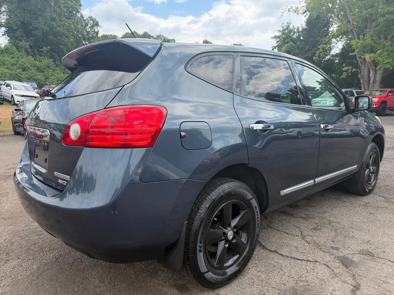 Nissan Rogue S AWD 2013