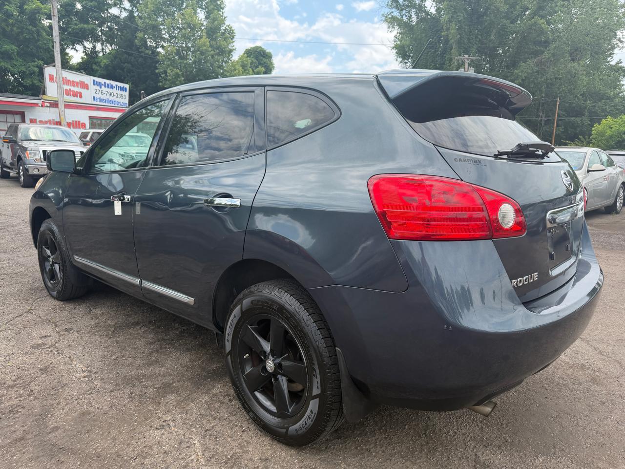 Nissan Rogue S AWD 2013