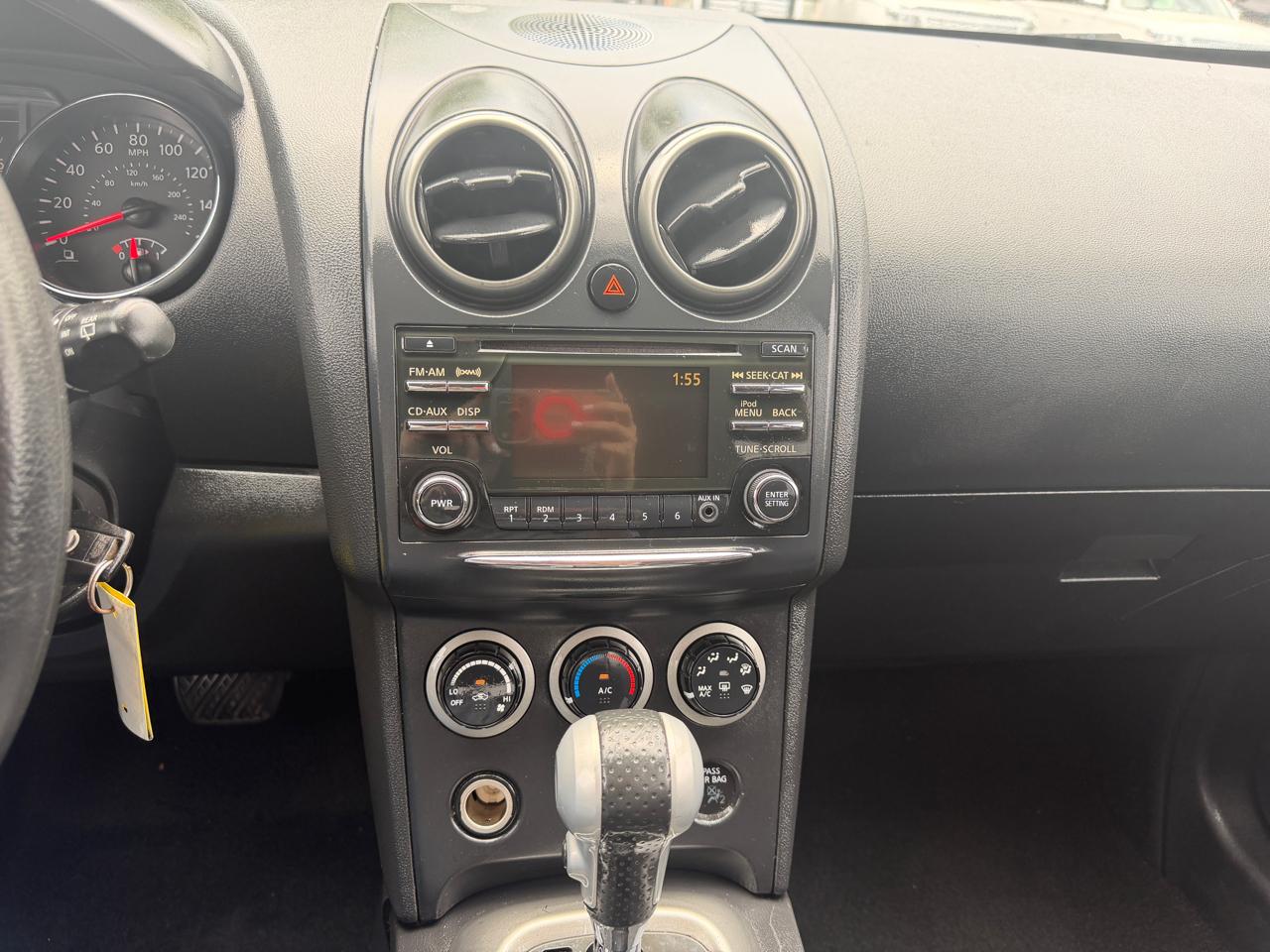 Nissan Rogue S AWD 2013
