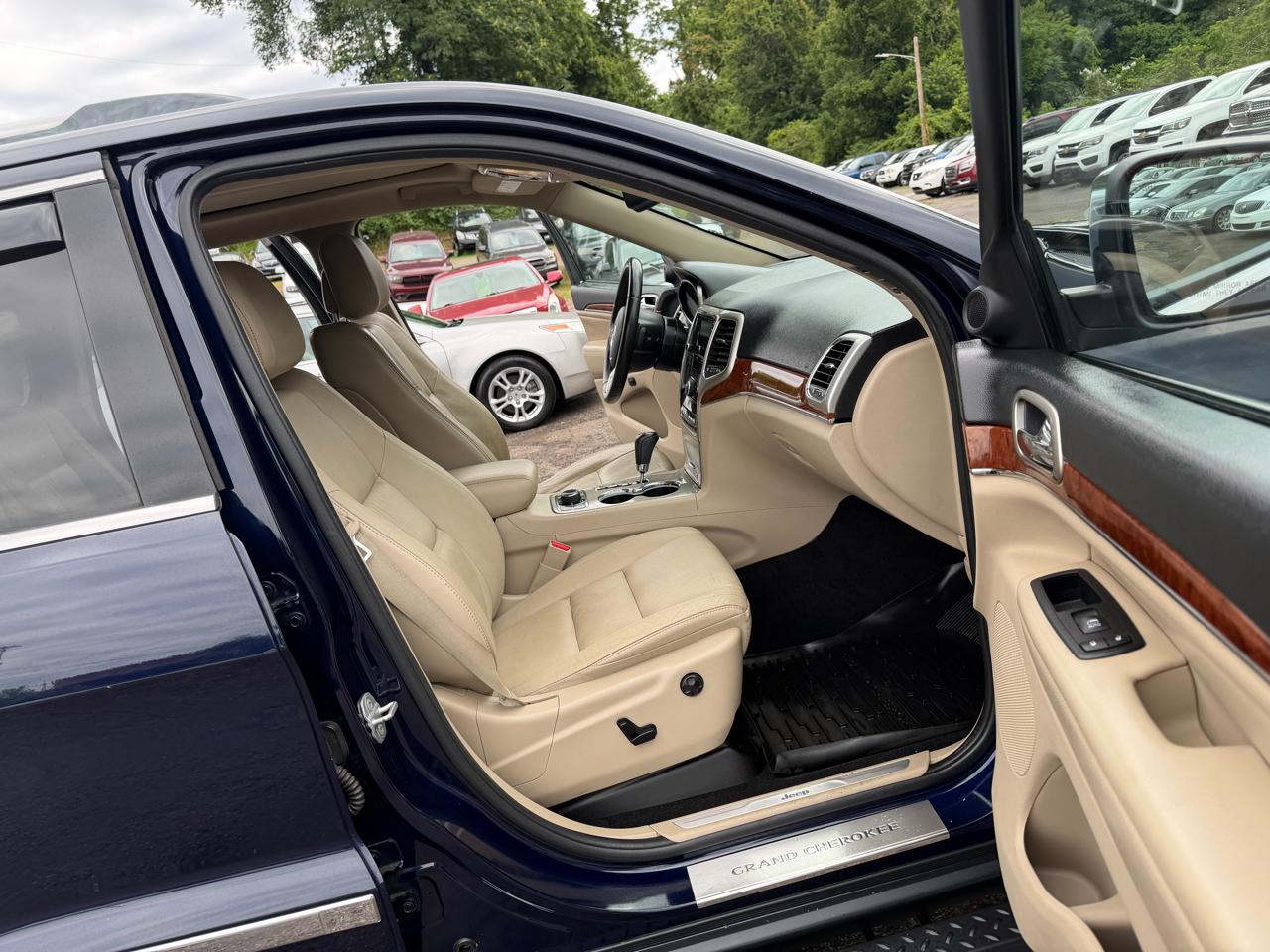 Jeep Grand Cherokee 4WD 2012