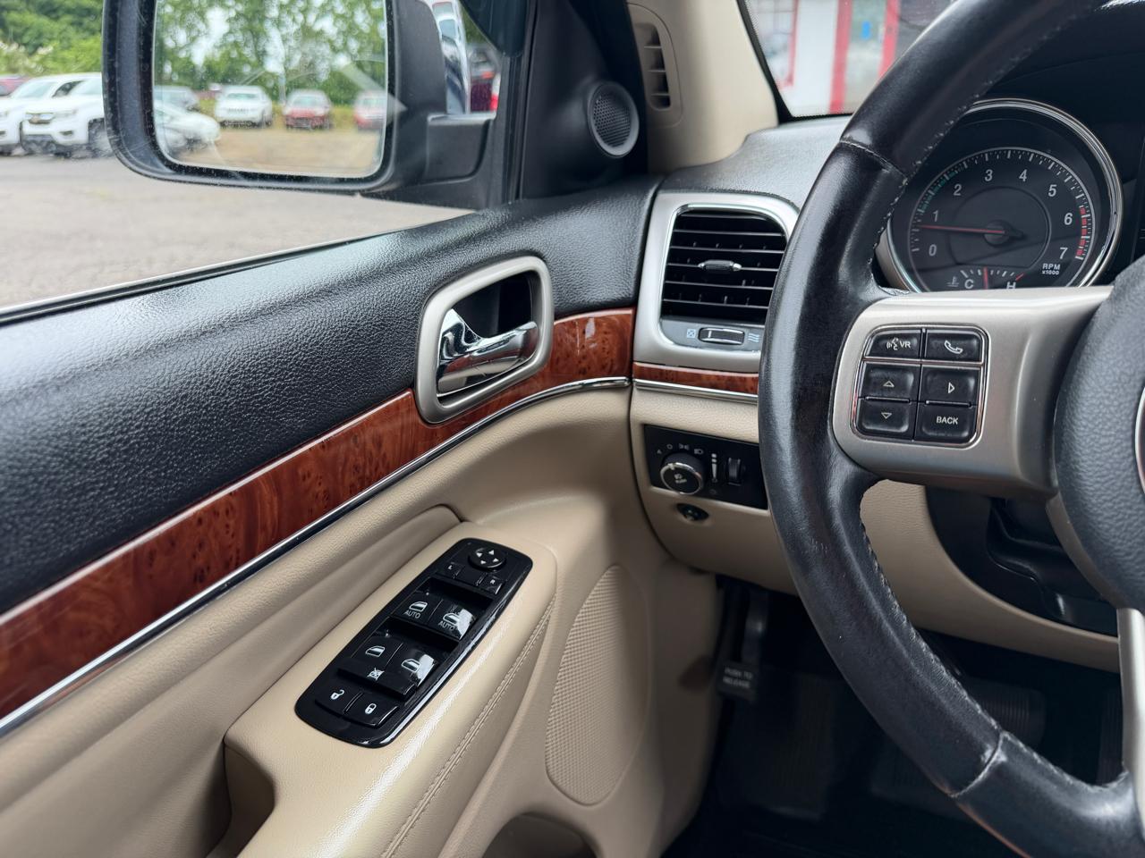 Jeep Grand Cherokee 4WD 2012