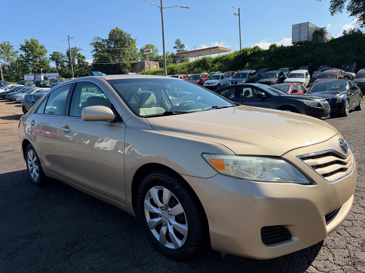 Toyota Camry  2011