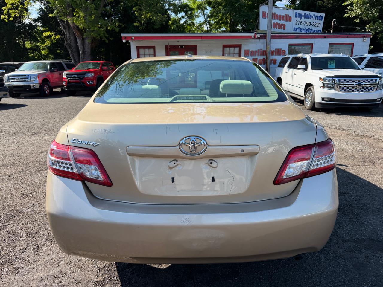 Toyota Camry  2011