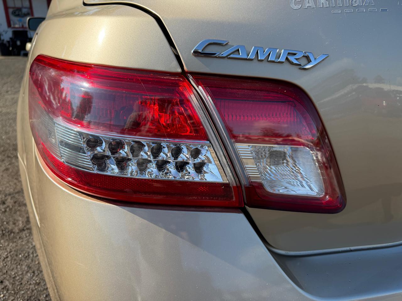 Toyota Camry  2011