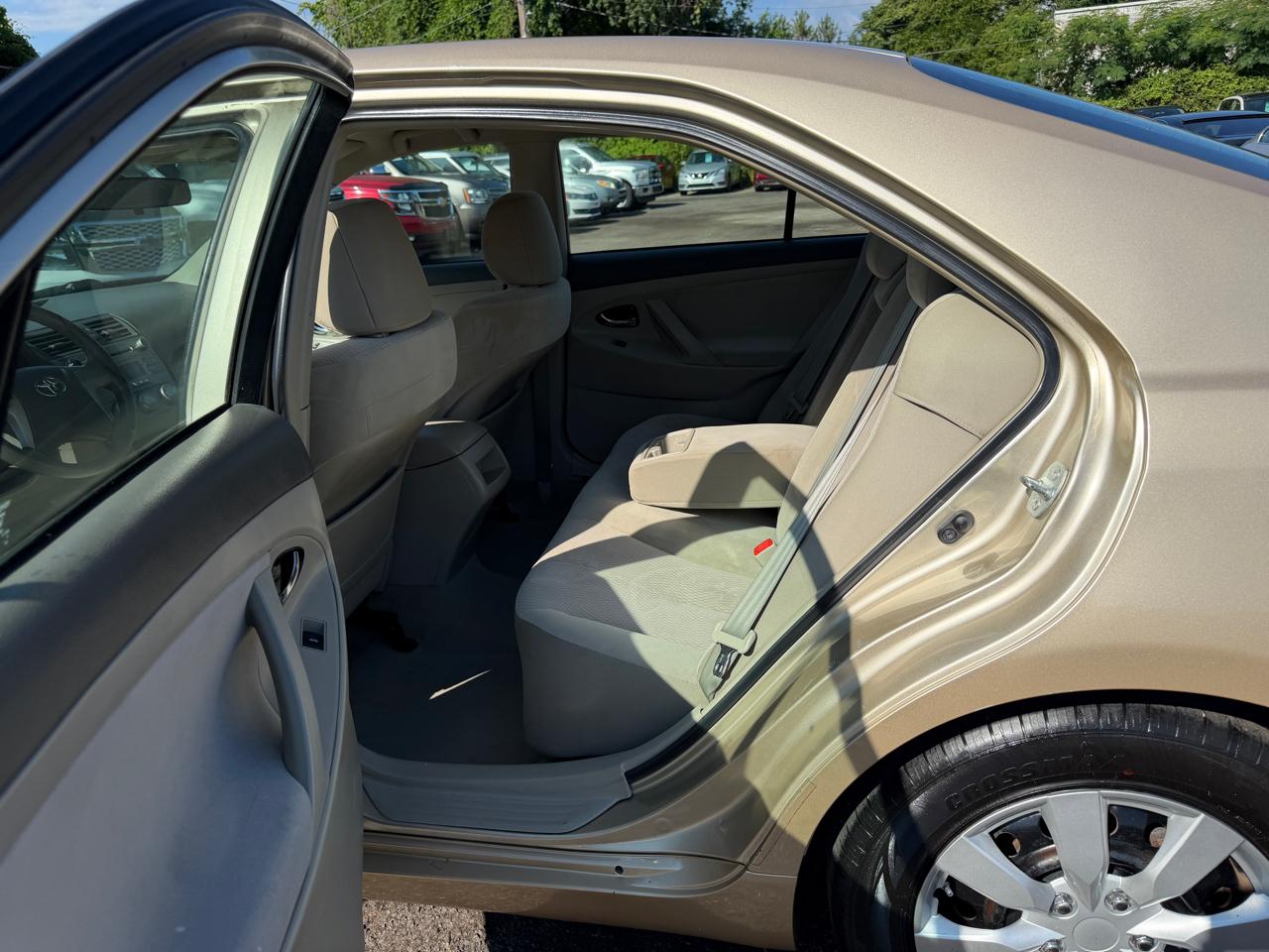 Toyota Camry  2011