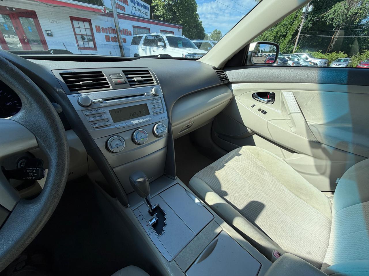 Toyota Camry  2011