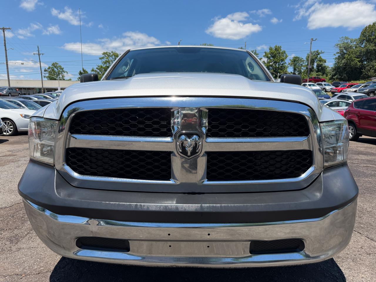 RAM 1500 Tradesman Quad Cab 2WD 2018