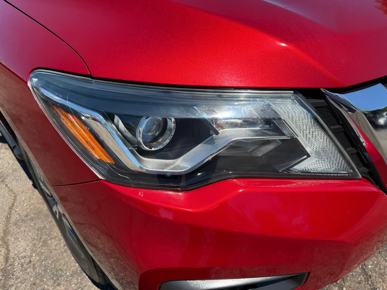 Nissan Pathfinder  2018